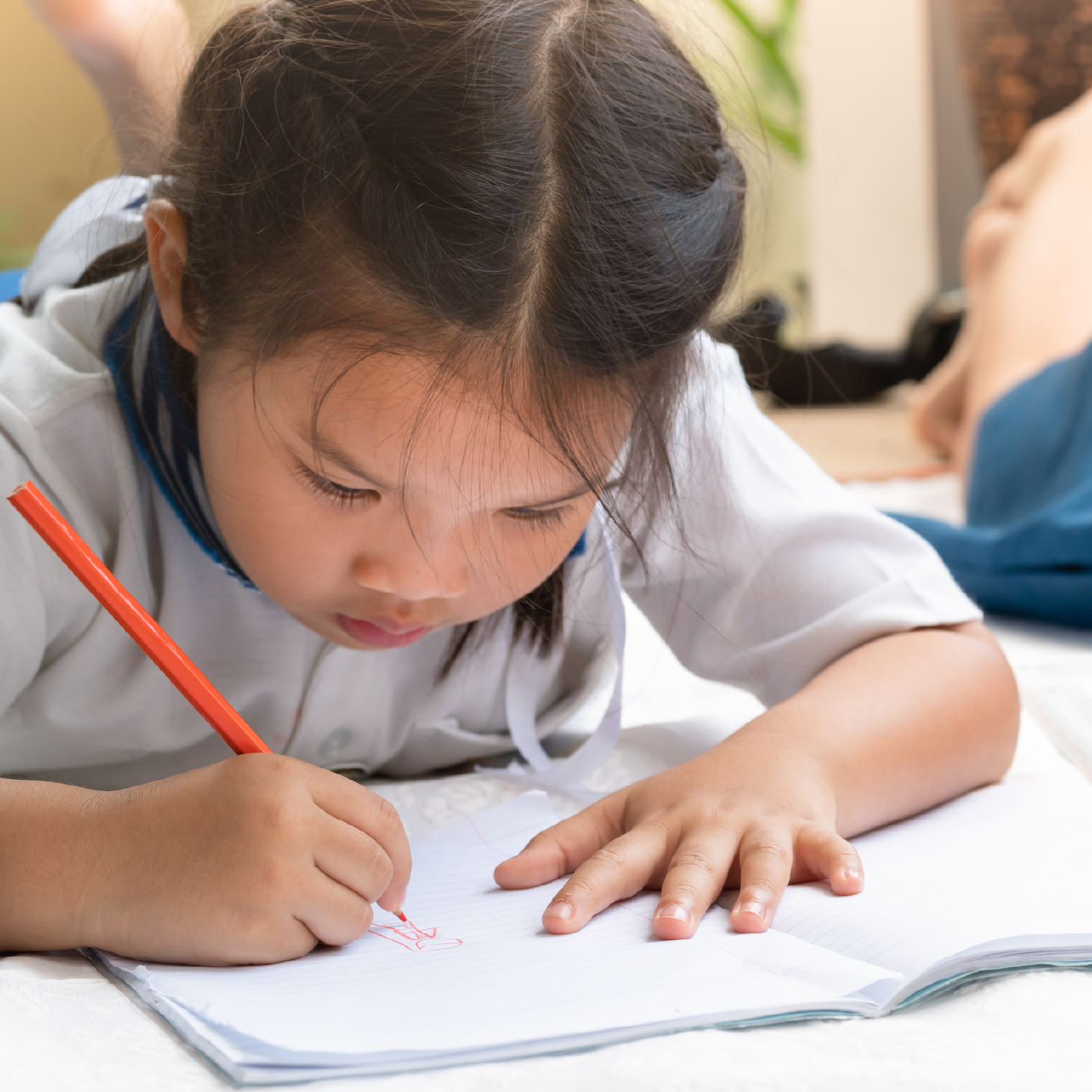 Pelajari Keterampilan Pra-menulis untuk Belajar Efektif Anak